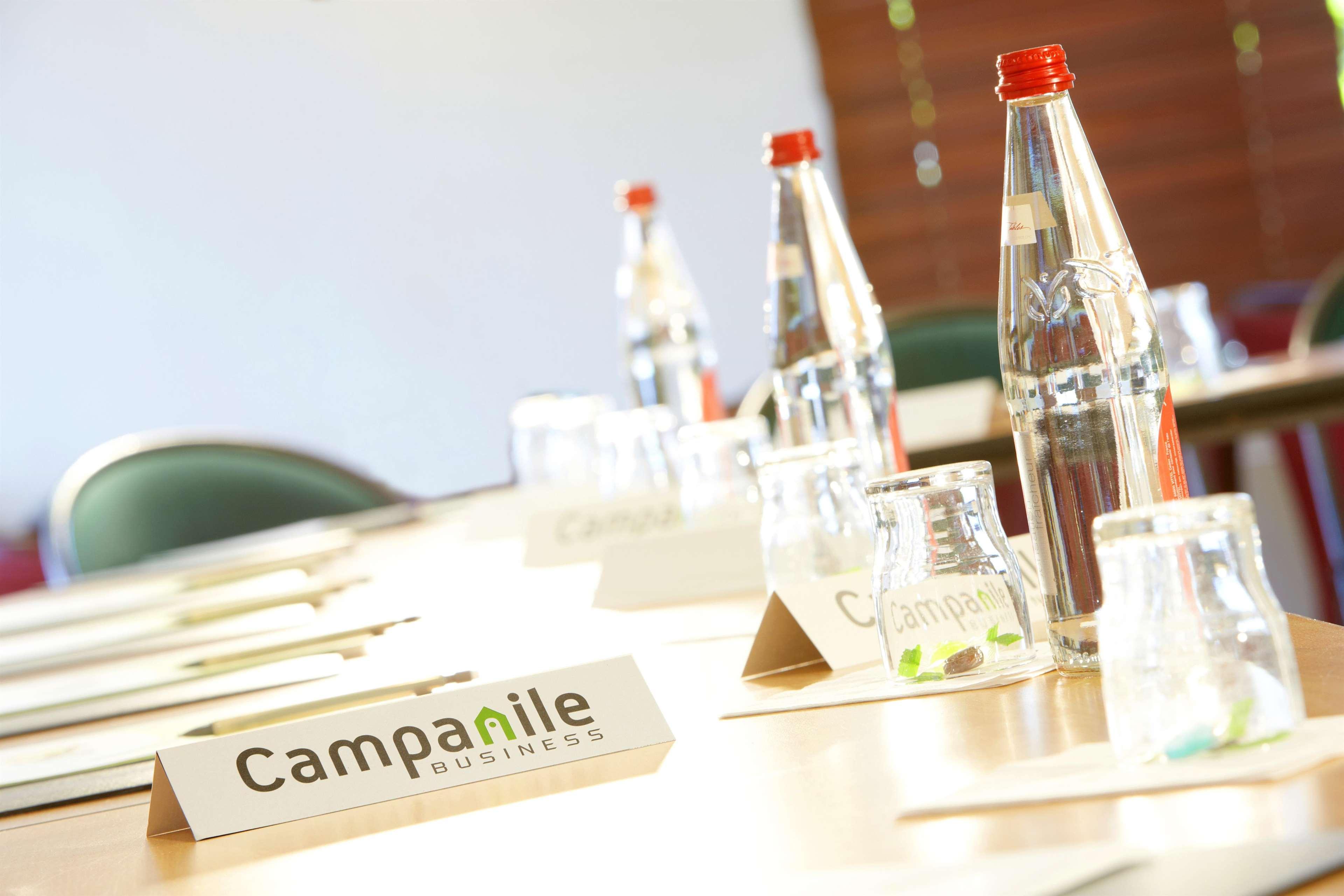 Campanile Rouen Nord - Barentin Hotell Eksteriør bilde