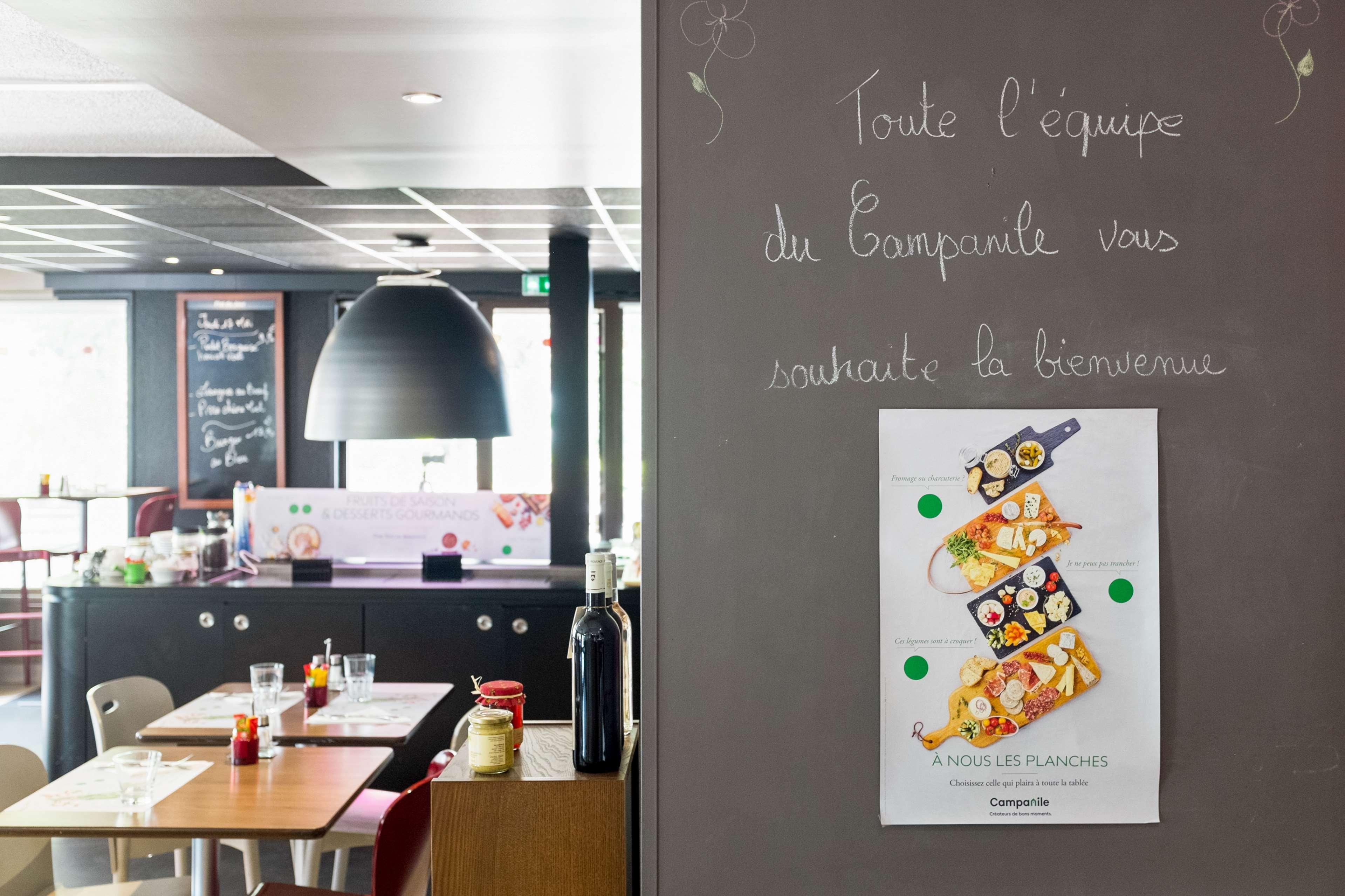 Campanile Rouen Nord - Barentin Hotell Eksteriør bilde
